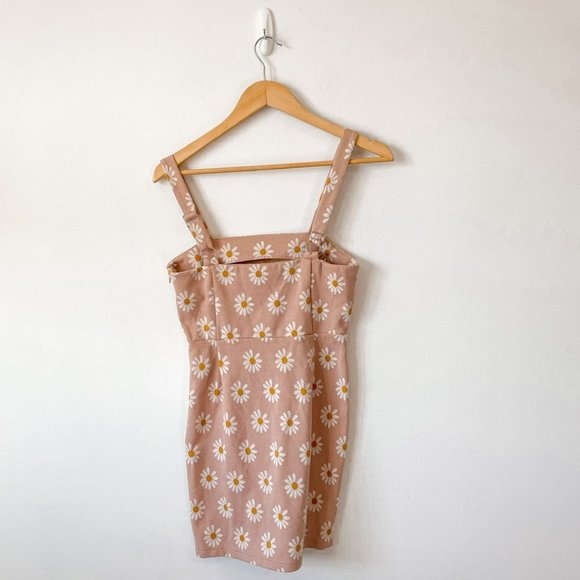 Forever 21  Daisy Overall Knit Dress Pink Sz S - Picture 5 of 8